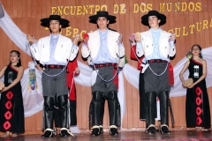 Encuentro de Dos Mundos, Intercambio Interculturas